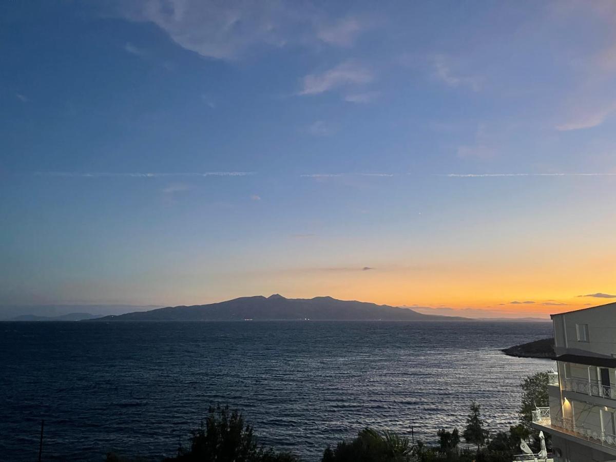 Rei Apartments Sarandë Exteriör bild