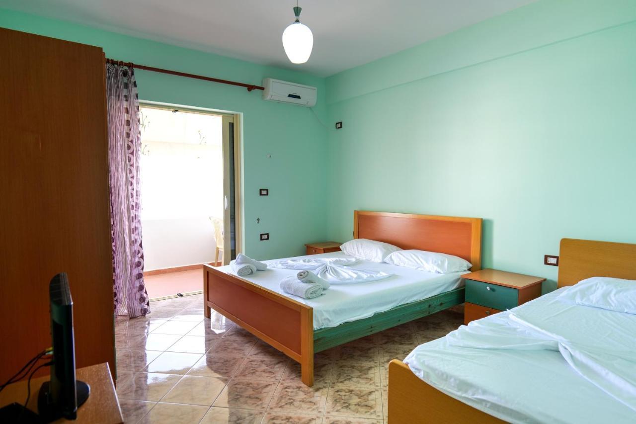 Rei Apartments Sarandë Exteriör bild