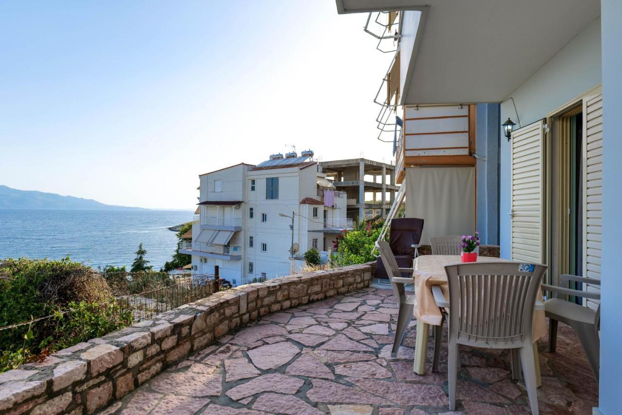 Rei Apartments Sarandë Exteriör bild