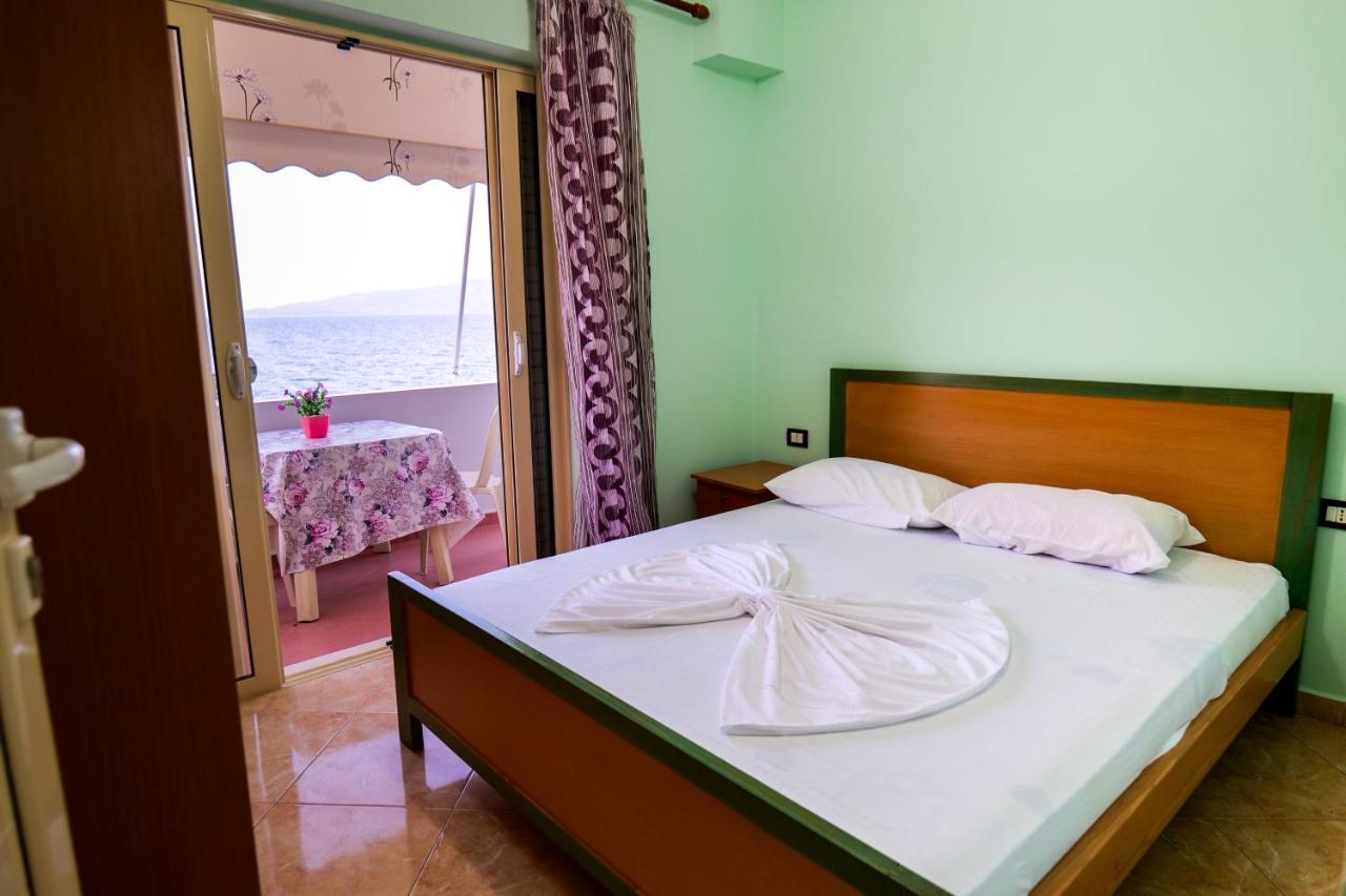 Rei Apartments Sarandë Exteriör bild