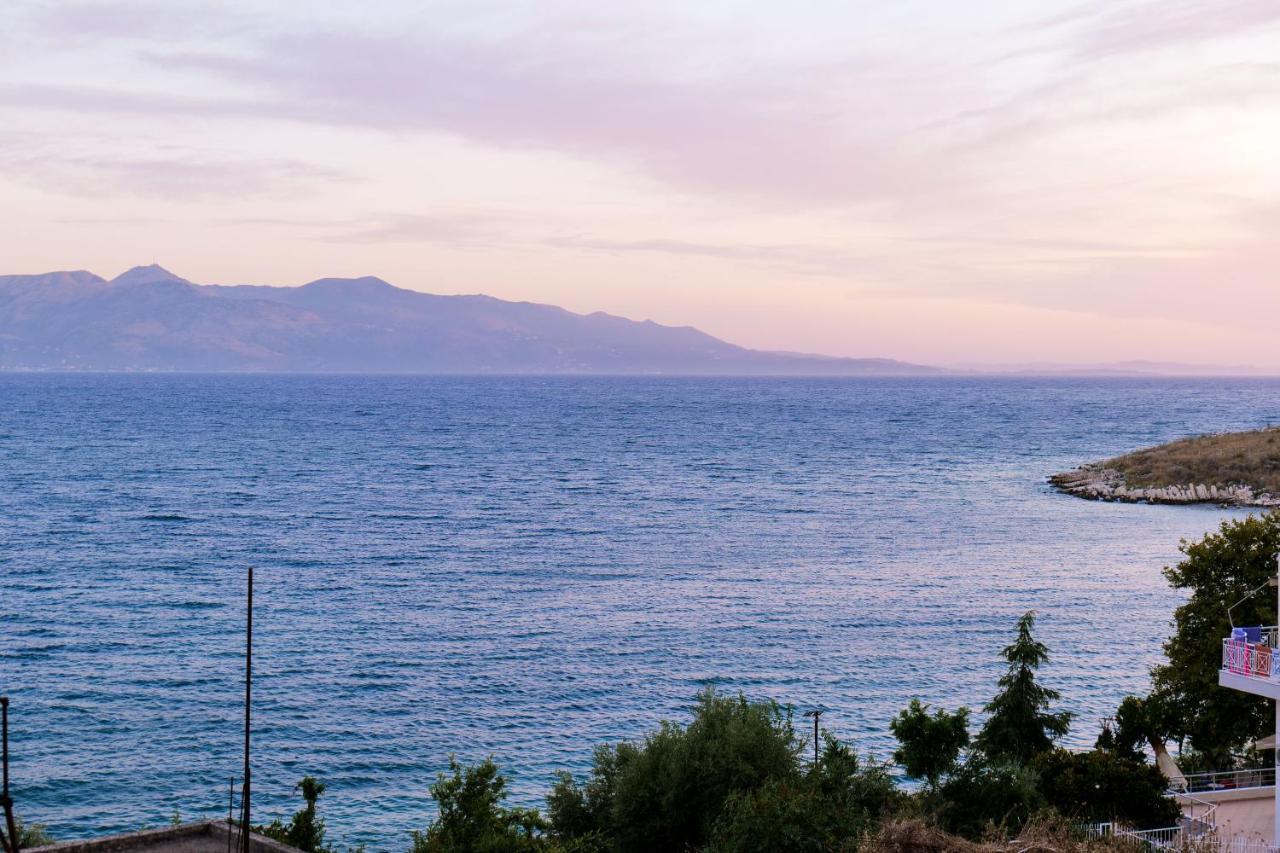 Rei Apartments Sarandë Exteriör bild