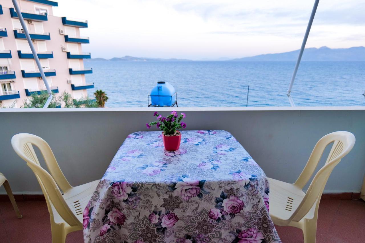 Rei Apartments Sarandë Exteriör bild