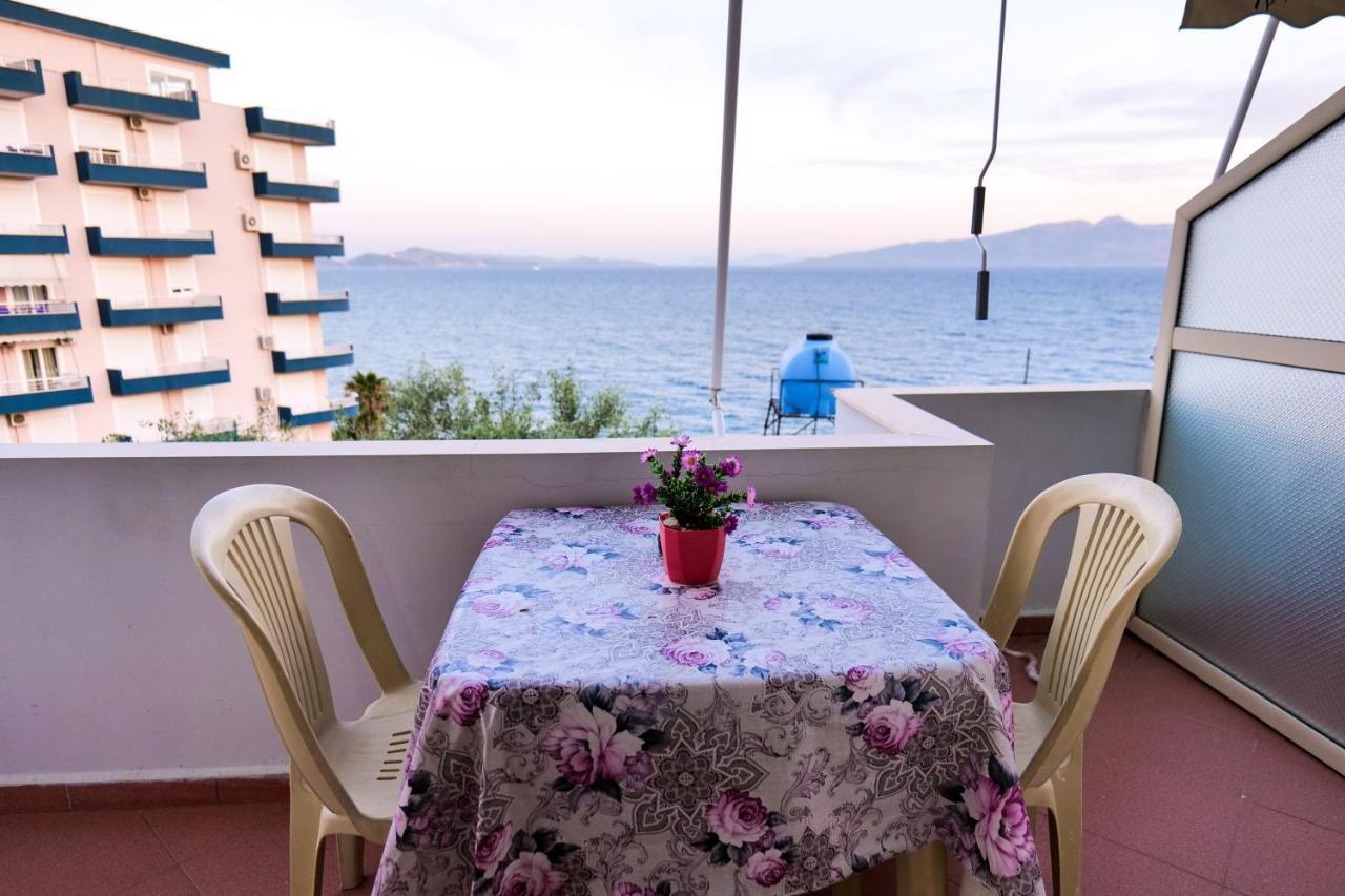 Rei Apartments Sarandë Exteriör bild