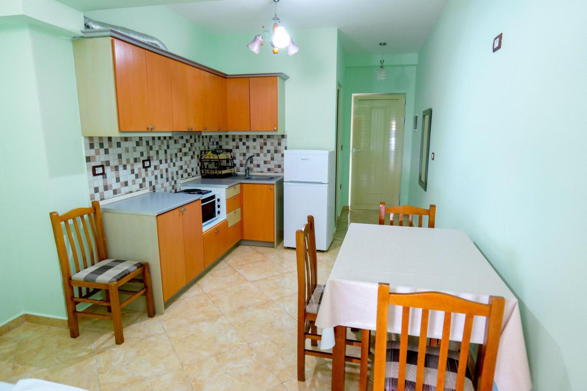 Rei Apartments Sarandë Rum bild