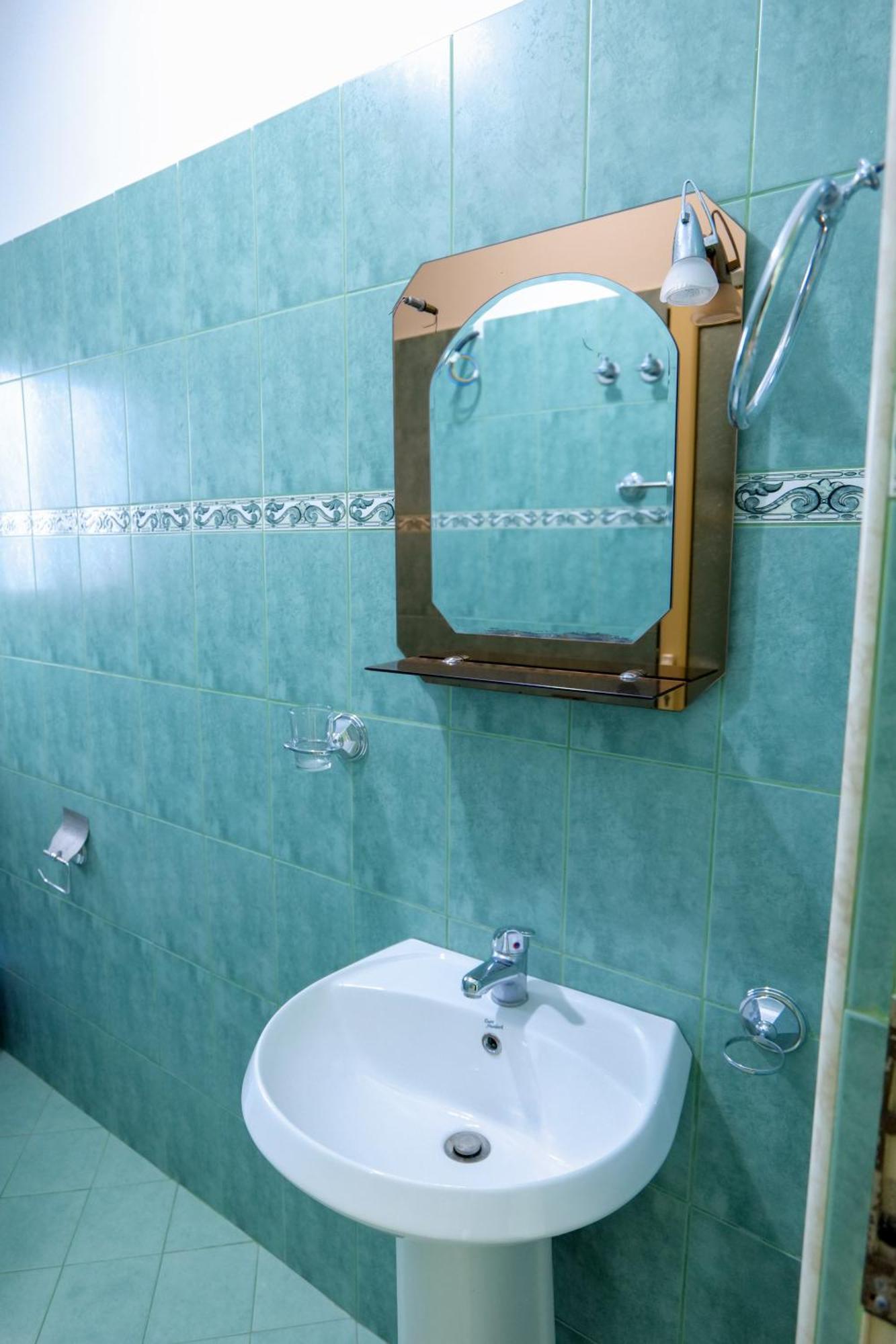 Rei Apartments Sarandë Rum bild
